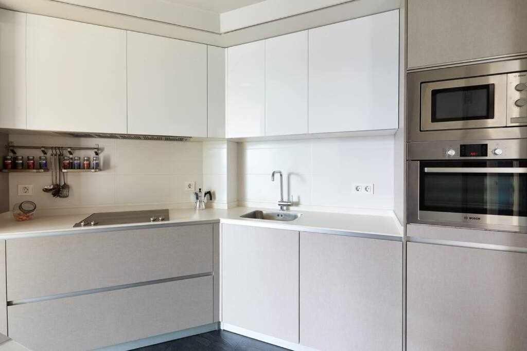 Apartamento Singular Deluxe Пампона Екстериор снимка