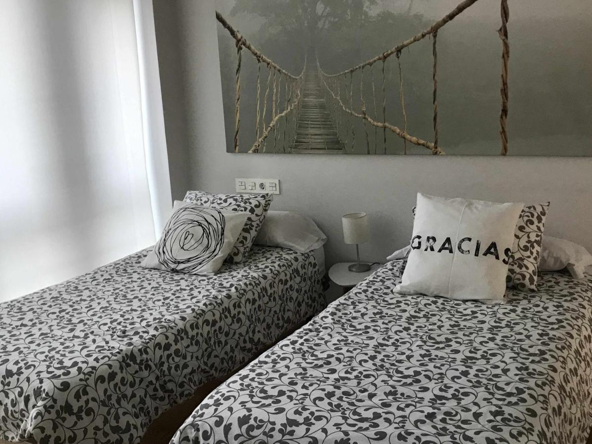 Apartamento Singular Deluxe Пампона Екстериор снимка