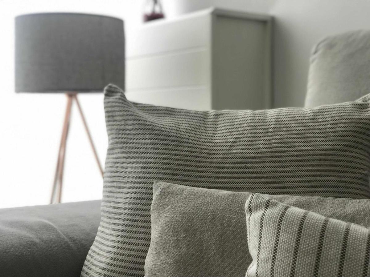 Apartamento Singular Deluxe Пампона Екстериор снимка